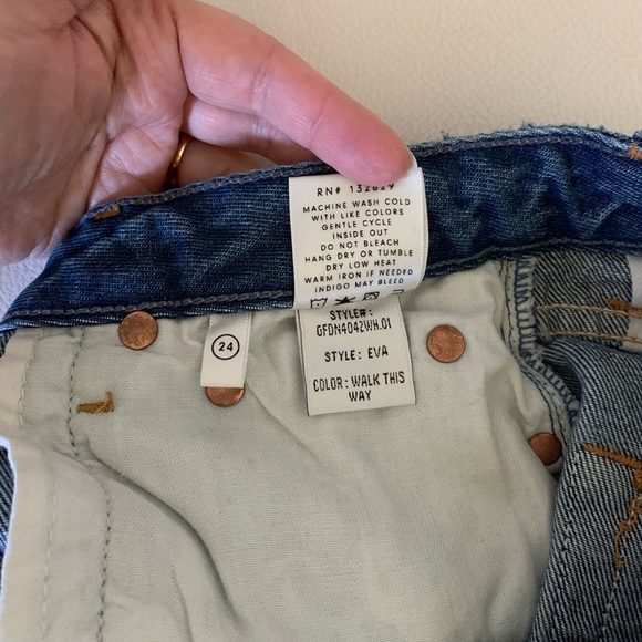 GRLFRND Eva denim mini skirt - Picture 7 of 9